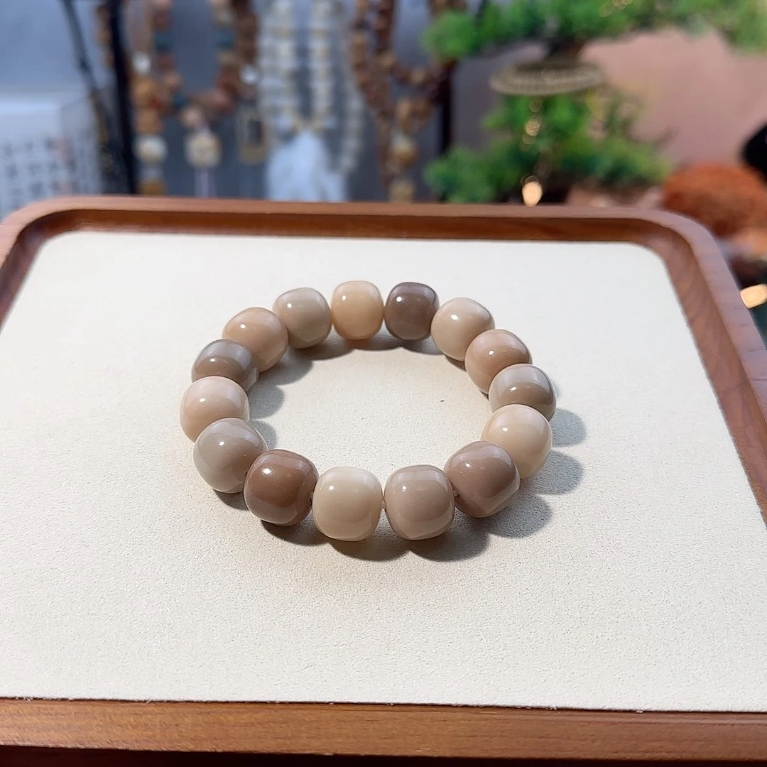 菩提根/象牙果吊坠厚乳拿铁