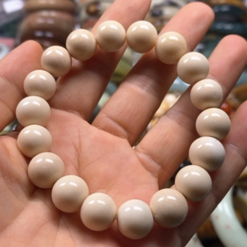 【闪购商品】蛇纹石玉未镶嵌手镯