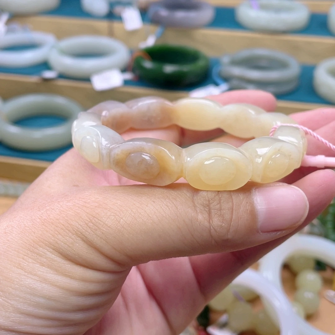 和田玉手镯未镶嵌57