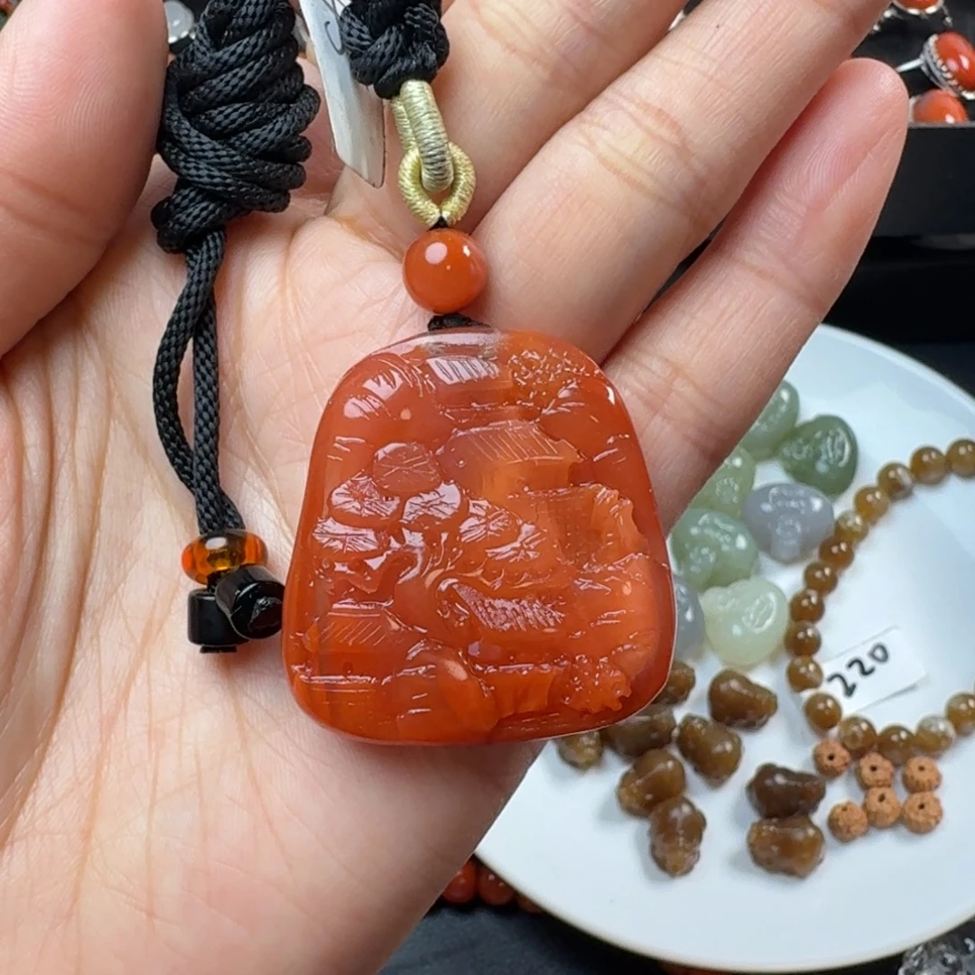 南红玛瑙未镶嵌珠宝奇石