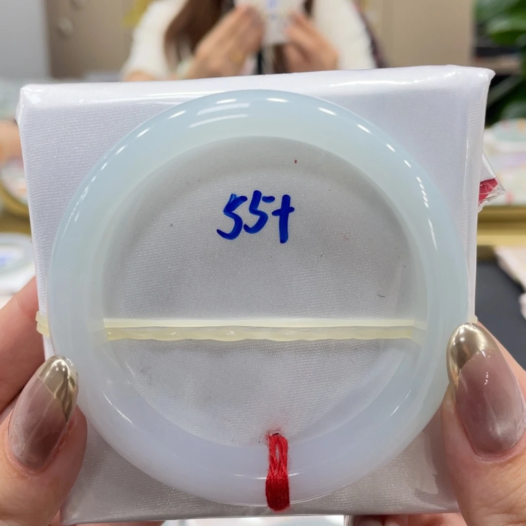 未镶嵌手镯翡翠翡翠