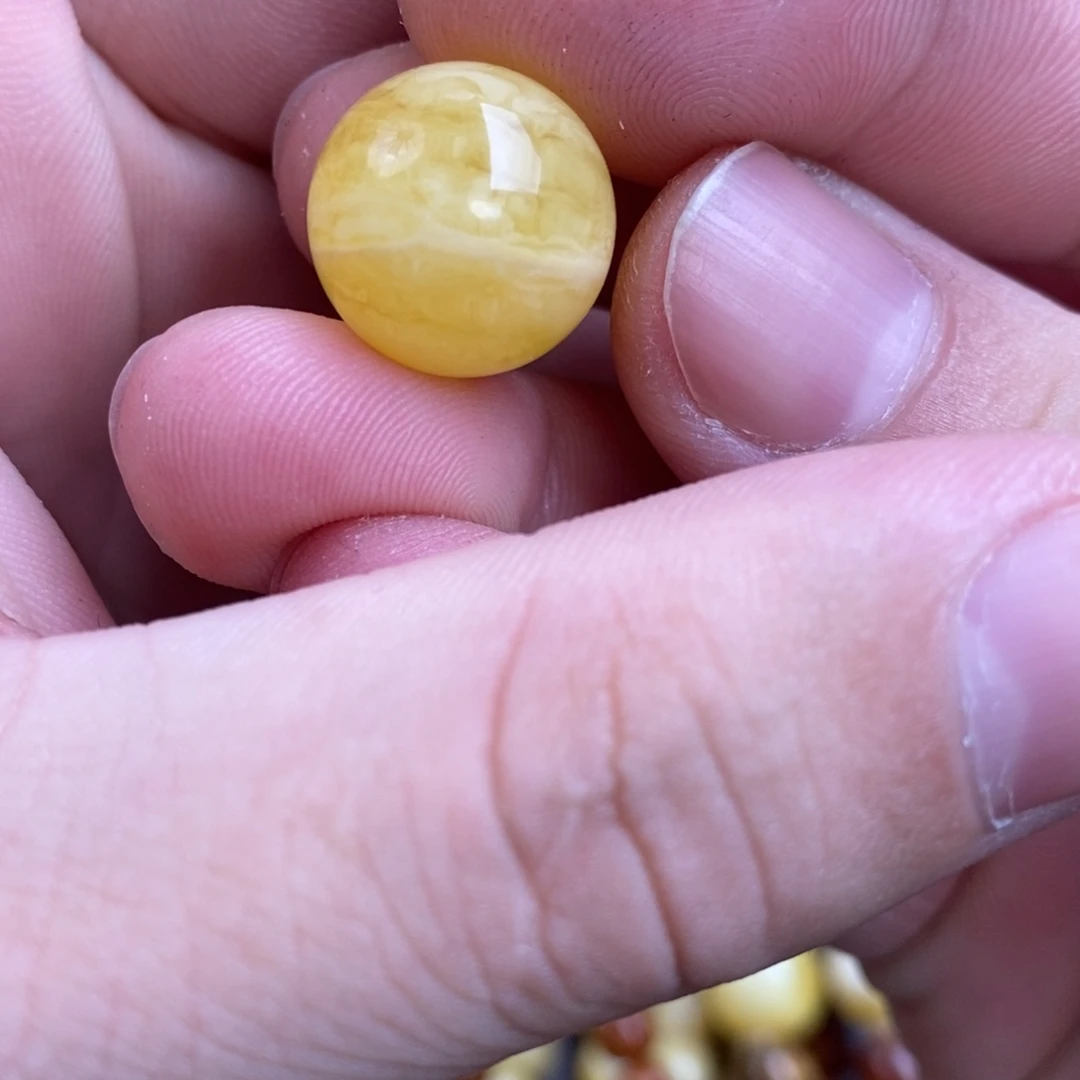 蜜蜡裸石未镶嵌跑****徐