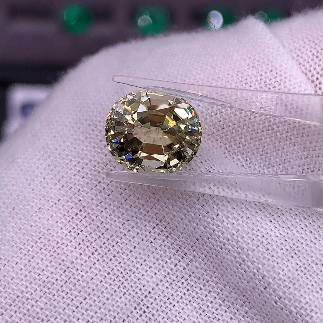 碧玺未镶嵌珠宝半成品998789988889