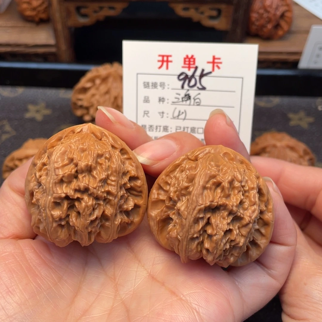 桃核把件文玩核桃