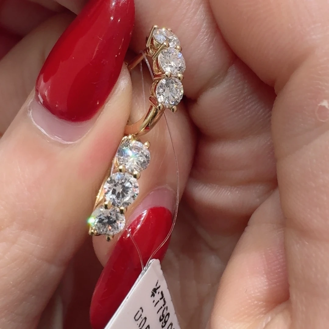 实验室培育钻石18K金镶嵌