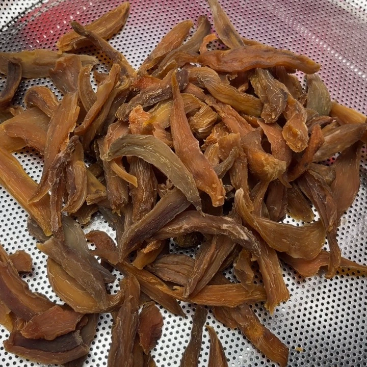 中国大陆炎陵红薯干有茎干有嚼劲甜度一般14号