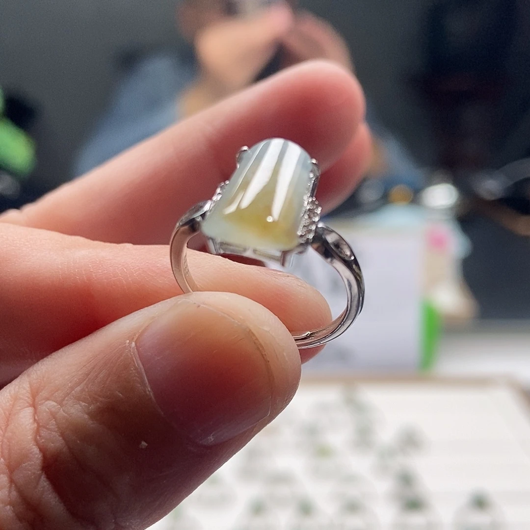 翡翠银S925镶嵌耳饰