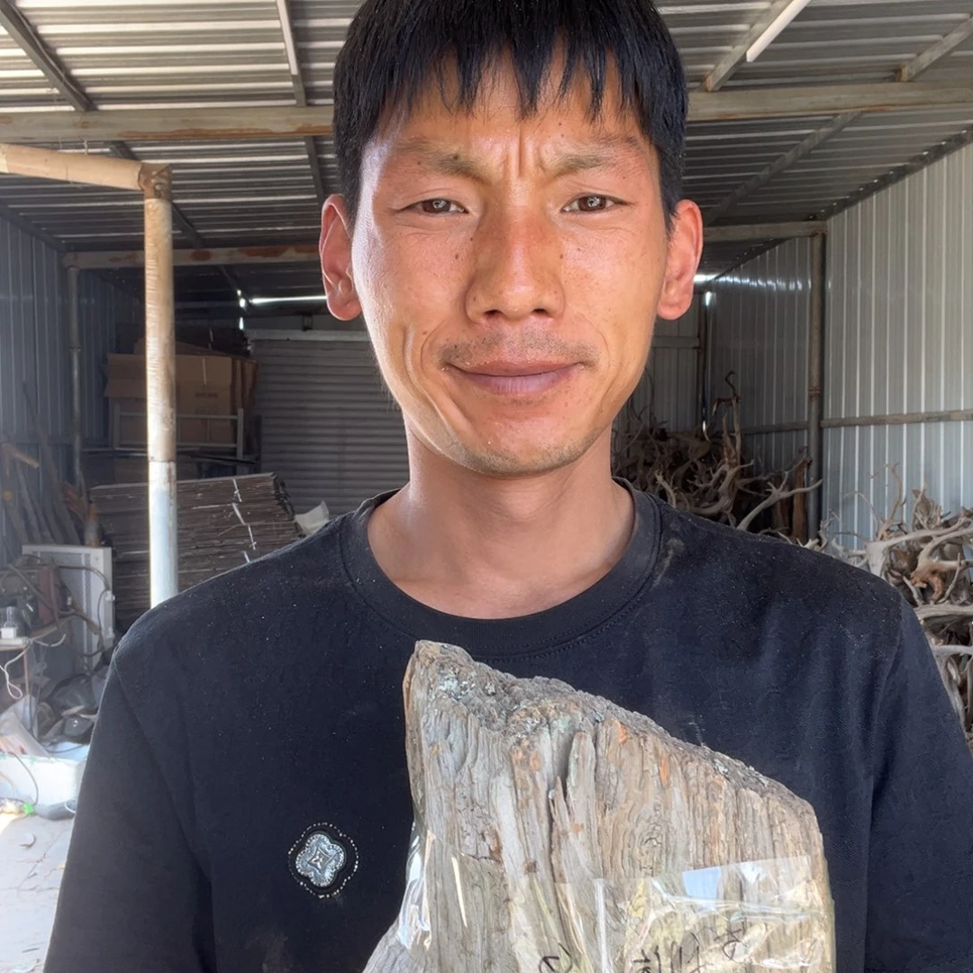 【闪购商品】崖柏罗****8