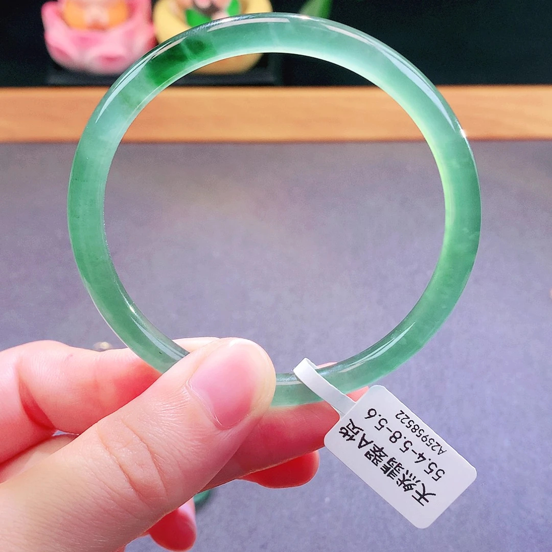 翡翠未镶嵌手镯天然翡翠