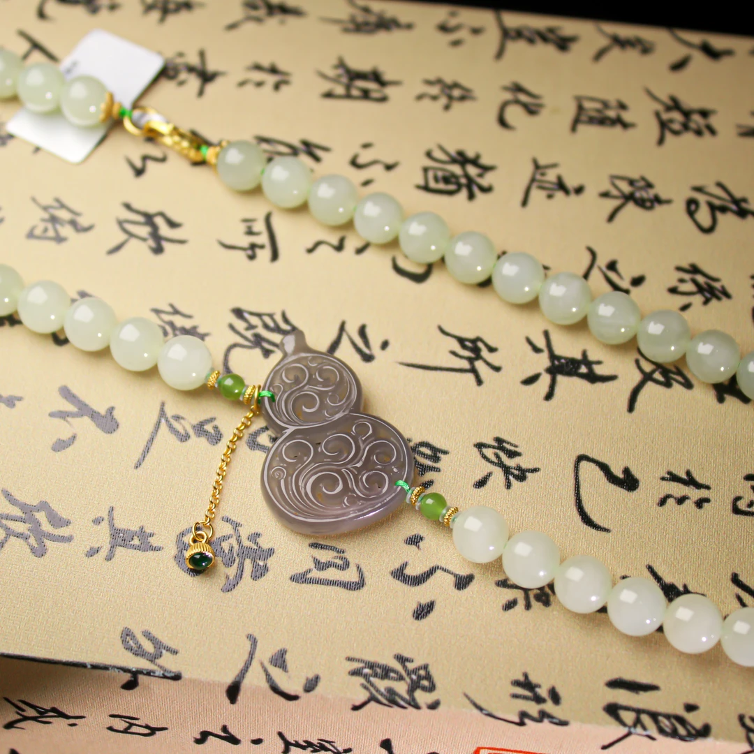 S925银和田玉烟紫葫芦项链