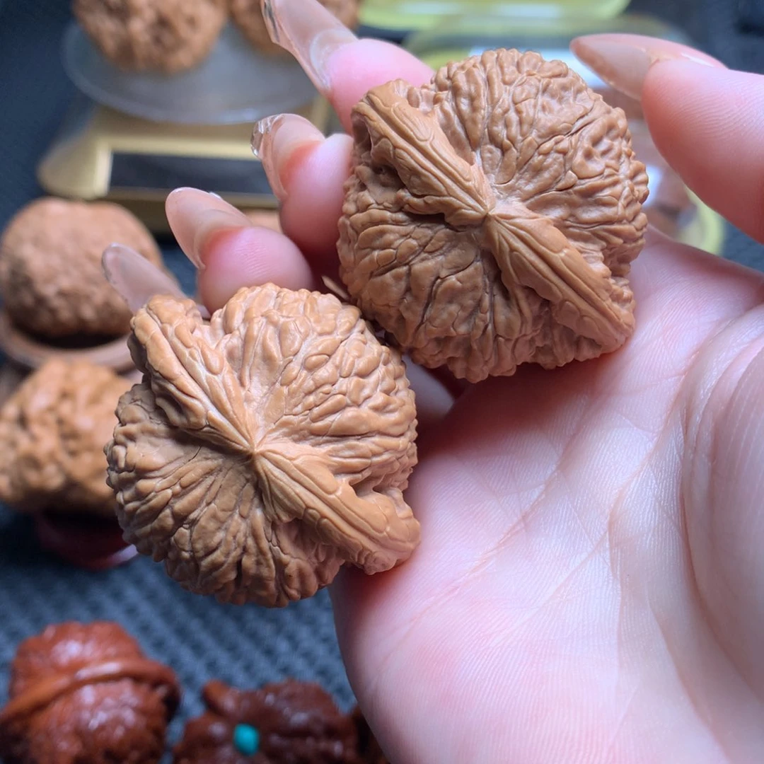 文玩核桃把件43白狮子