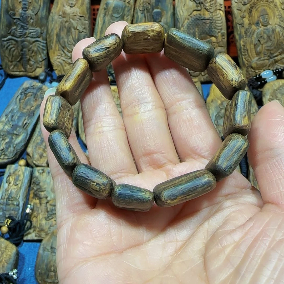 沉香手串村*人海南白奇乌身老料手排珠16克多样性发一