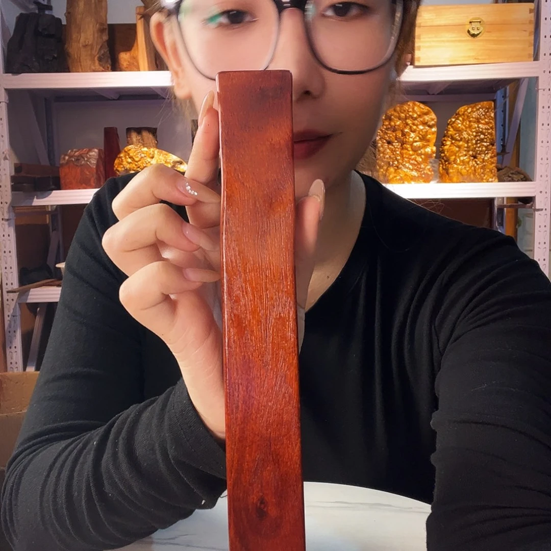 紫檀木类端景台藏**安