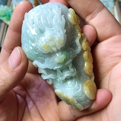颈饰未镶嵌翡翠福豆豆珠宝翡翠颈饰