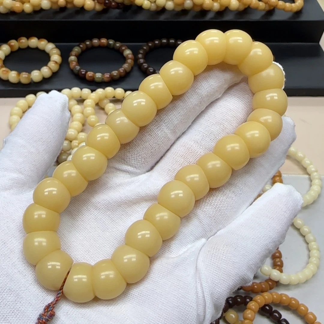 手串菩提根/象牙果卡13 微瑕 大肠 10年