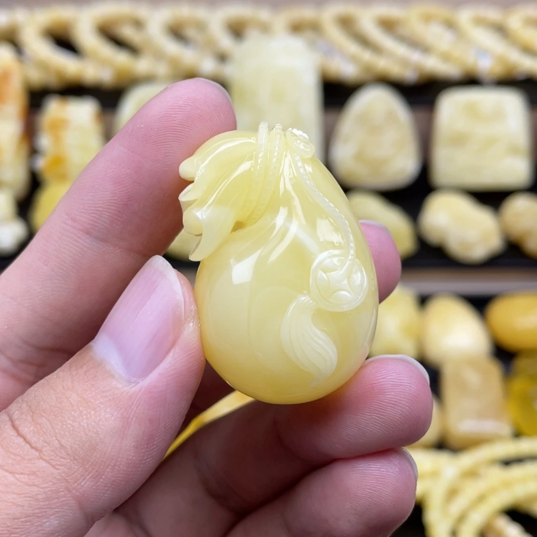 裸石琥珀未镶嵌琥珀蜜蜡