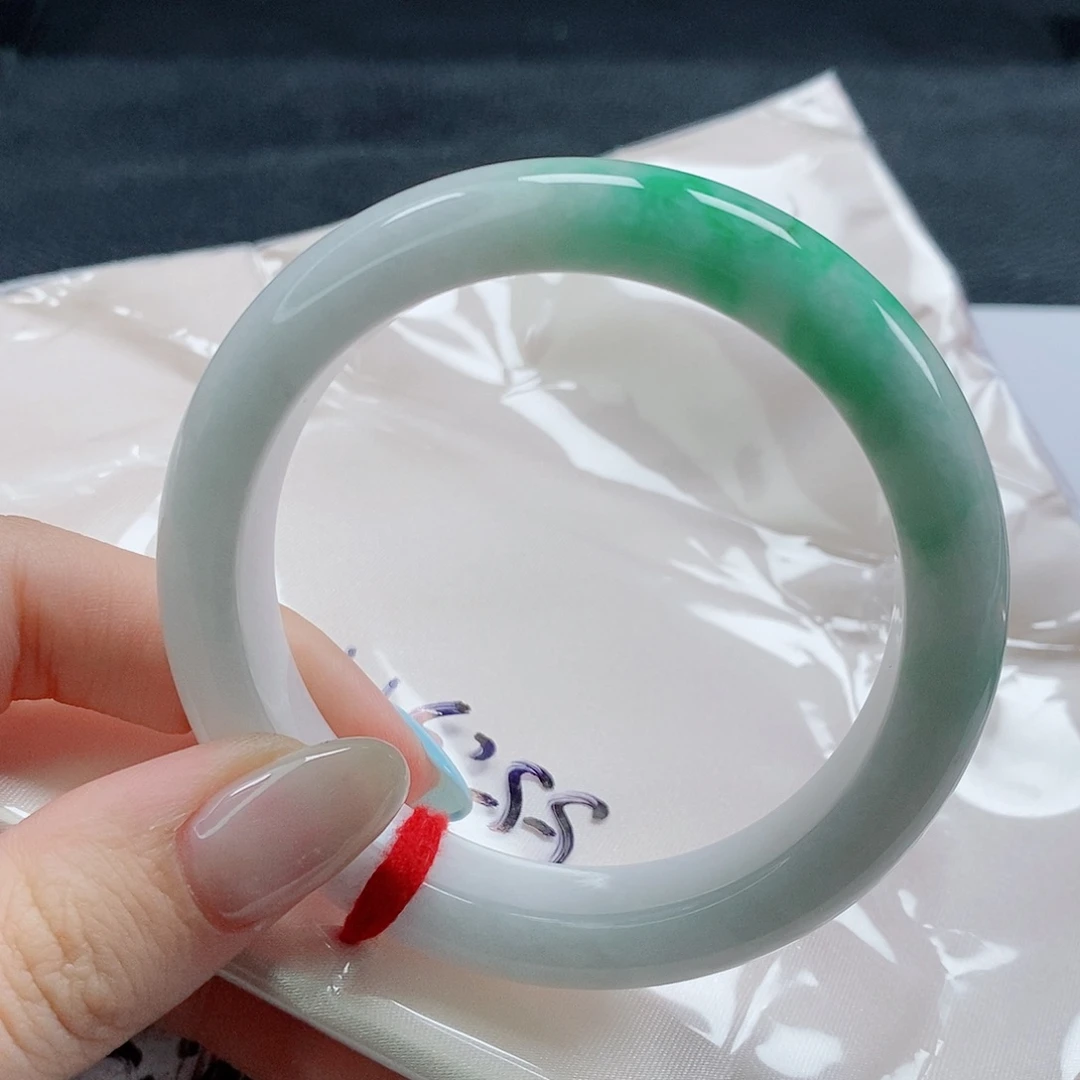 【闪购商品】未镶嵌手镯翡翠482号