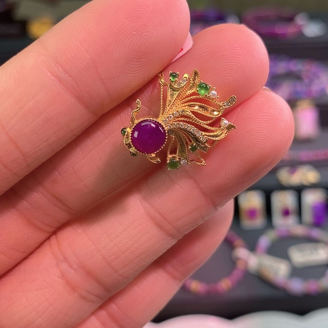 18K金镶嵌苏纪石（舒俱来）吊坠(不含链)