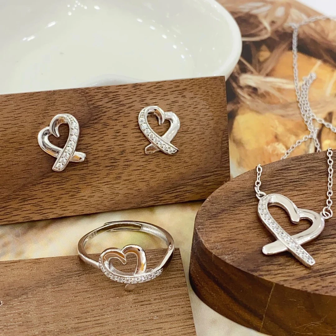 925银银制品 0009拜合提亚尔纯银女士三件套时尚款