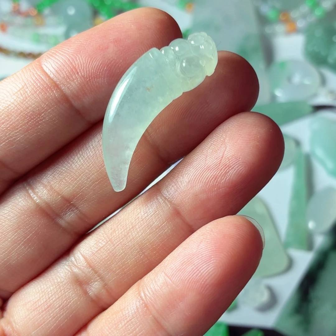 定制翡翠未镶嵌包工