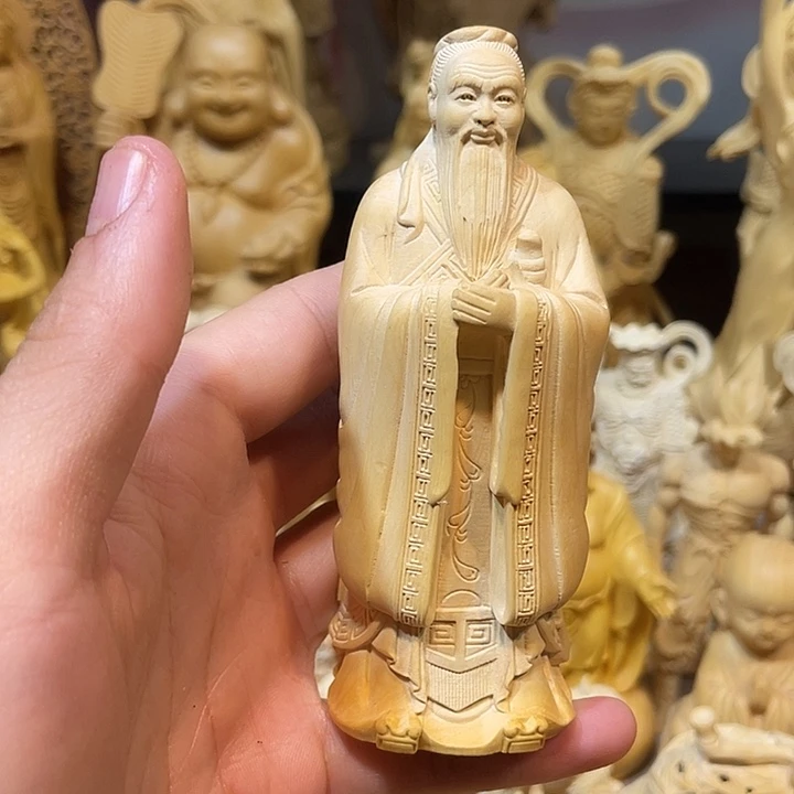 黄杨木瑕疵孔子摆件