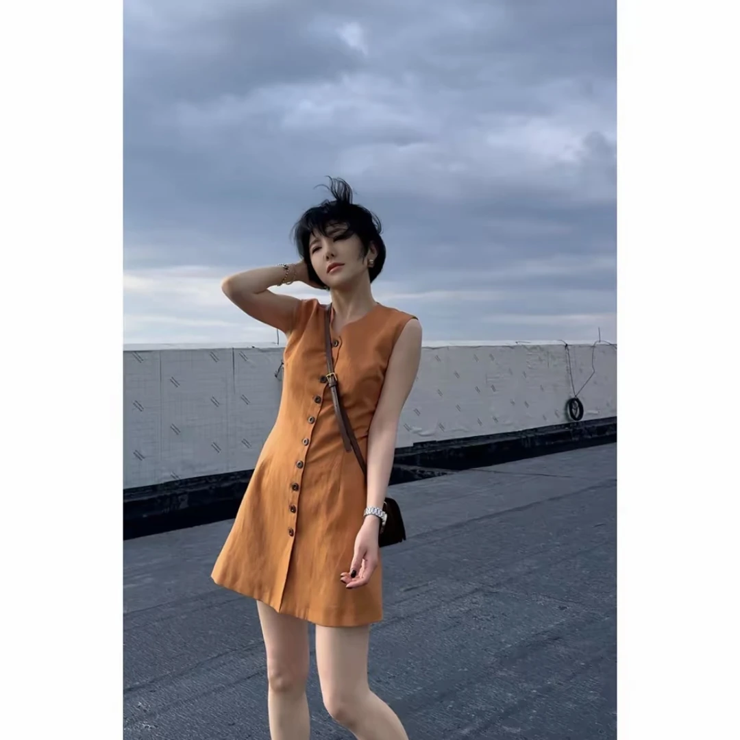 时尚无袖老钱风气质中裙2025夏季新款天丝亚麻V领显瘦连衣裙