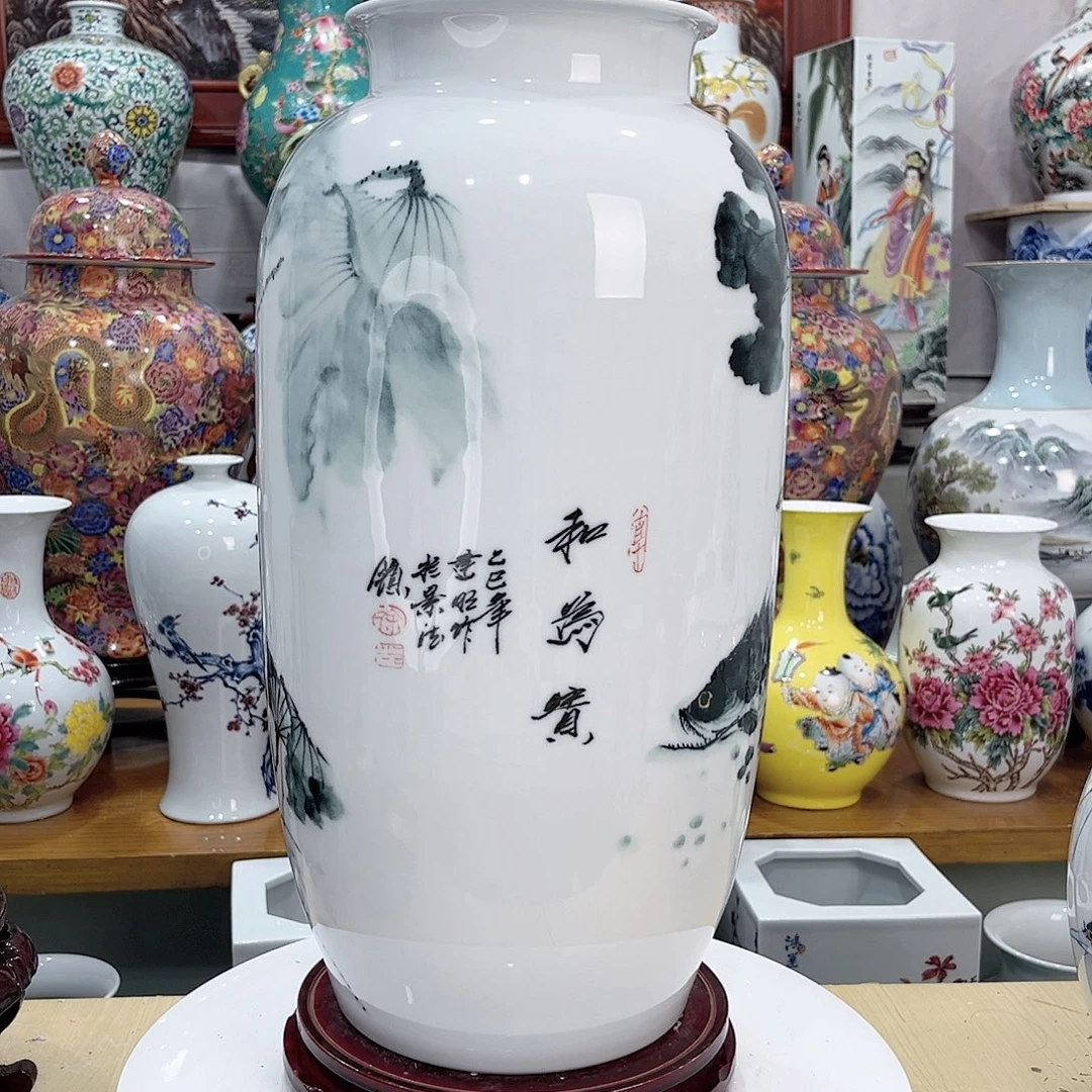 l***t摆件景德镇的陶瓷