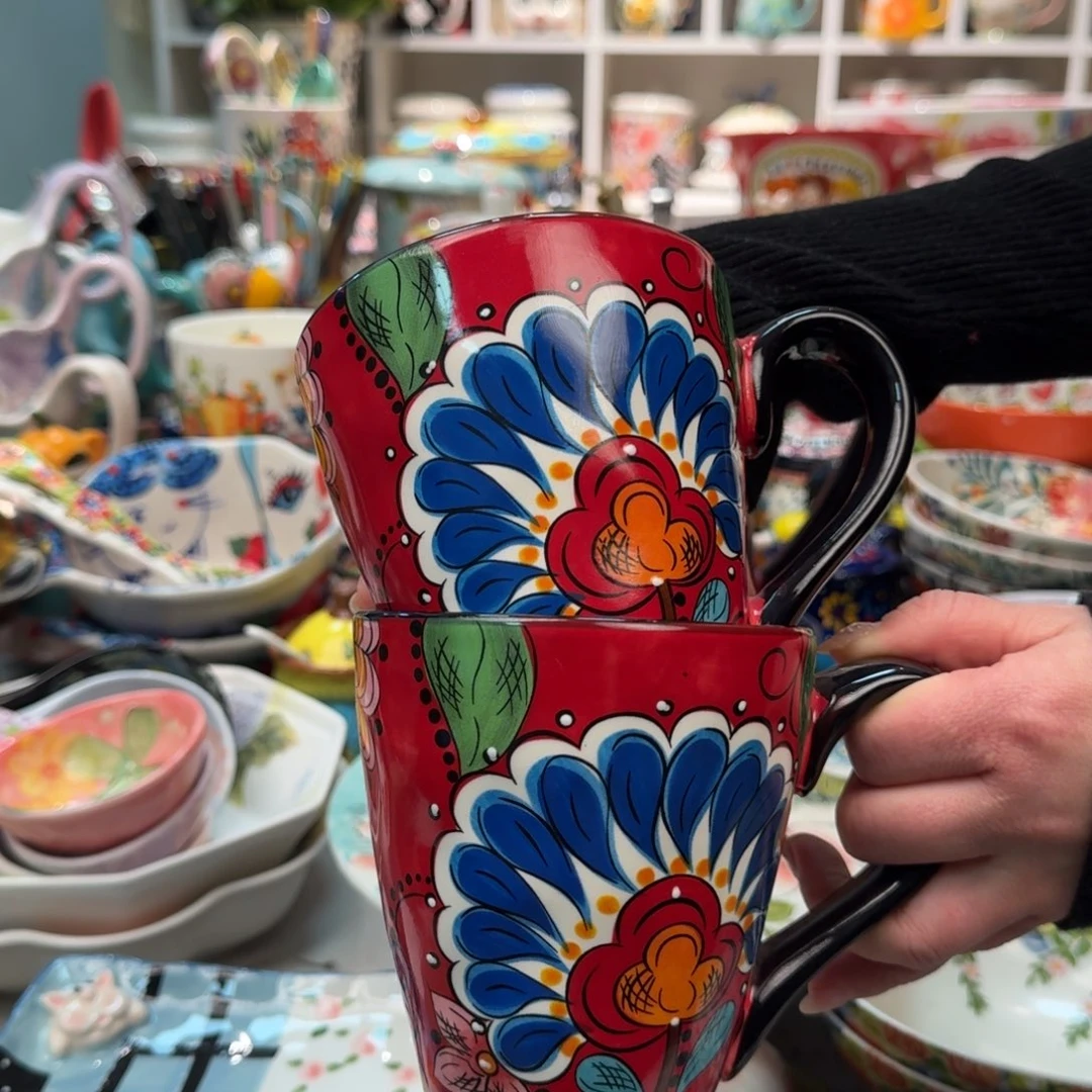 瓷片红奥克马克水杯2只