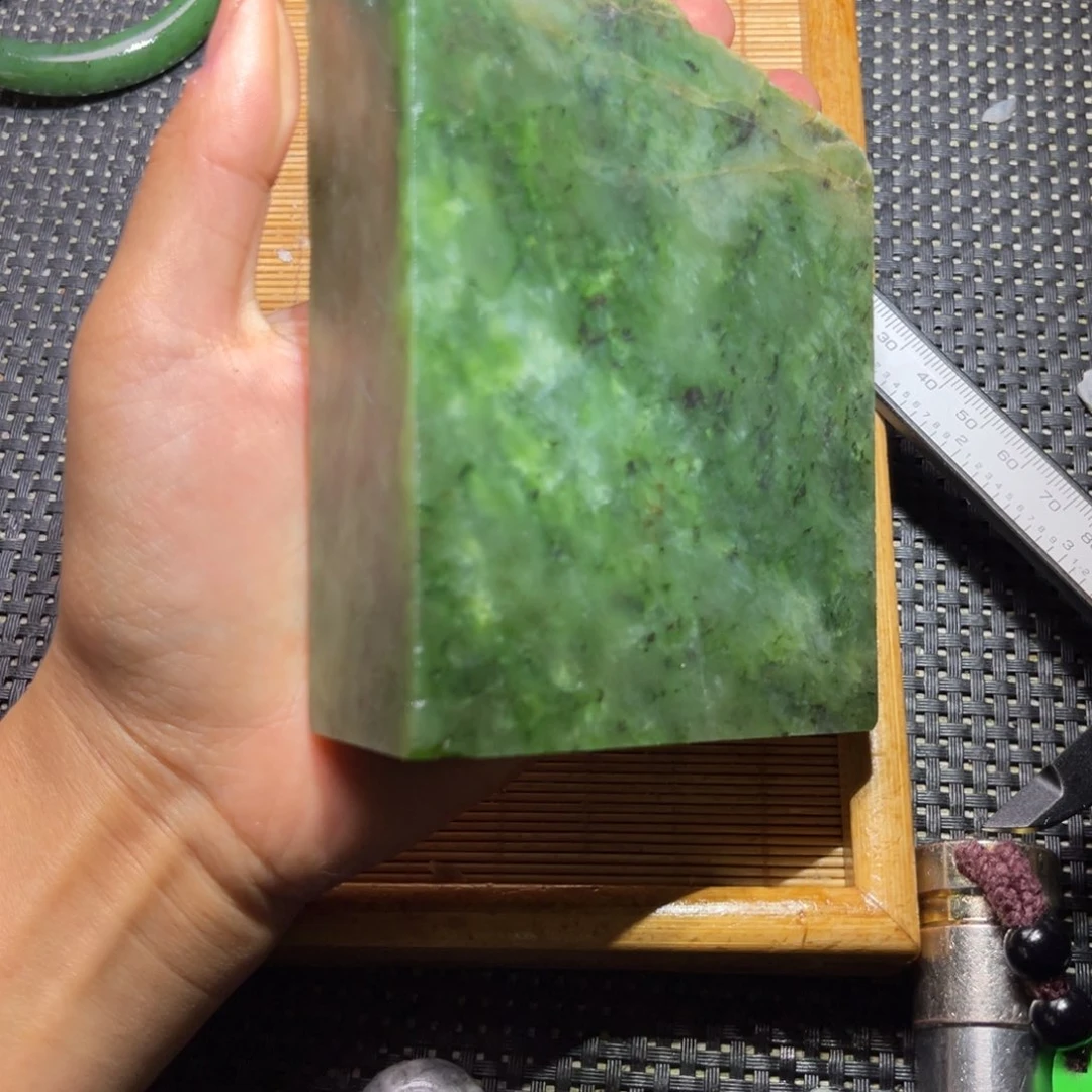 未镶嵌和田玉车挂