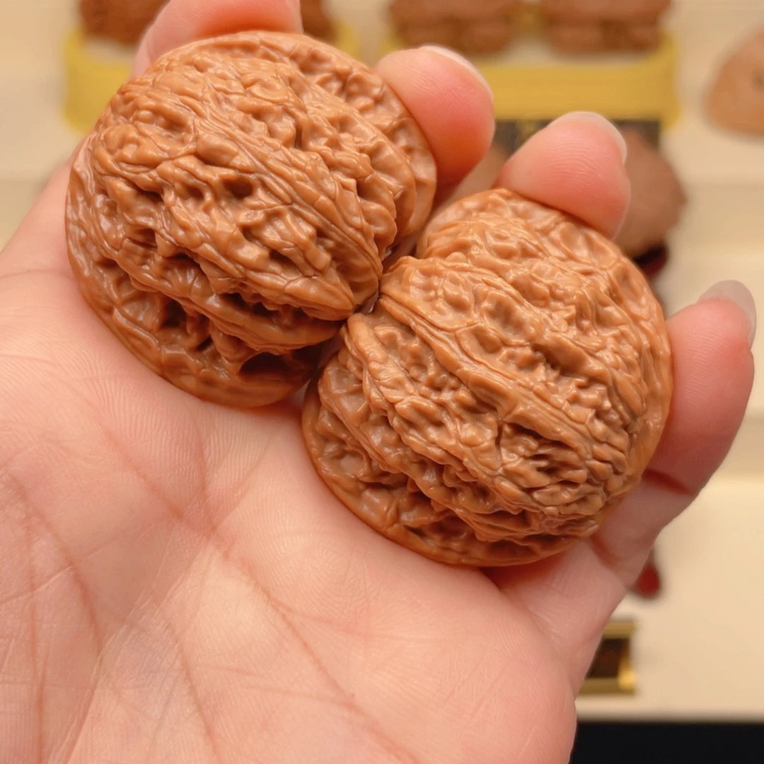 文玩核桃把件密纹40