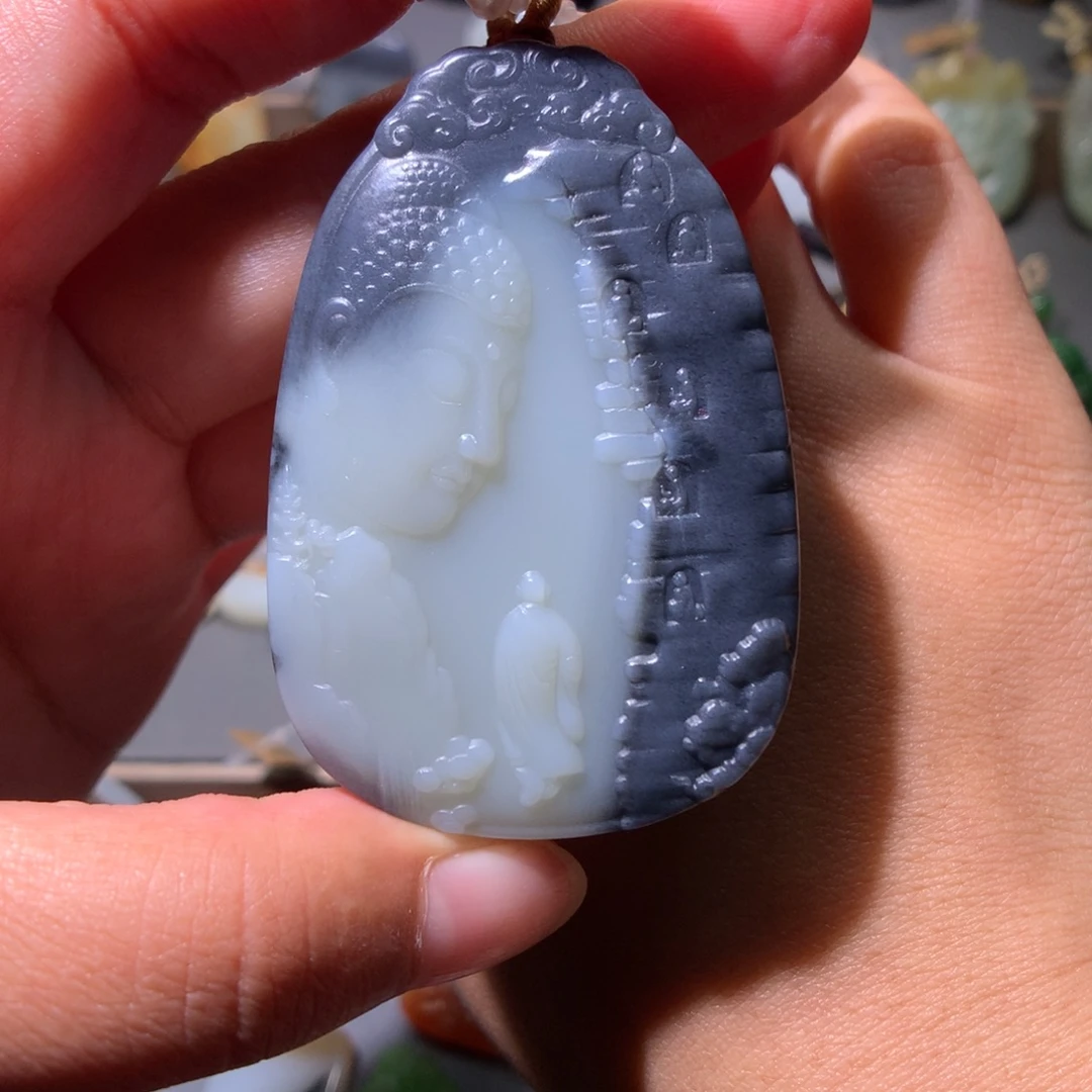 逆***天和田玉未镶嵌颈饰