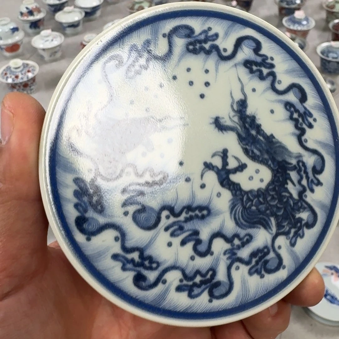 摆件青花鱼化龙盖置
