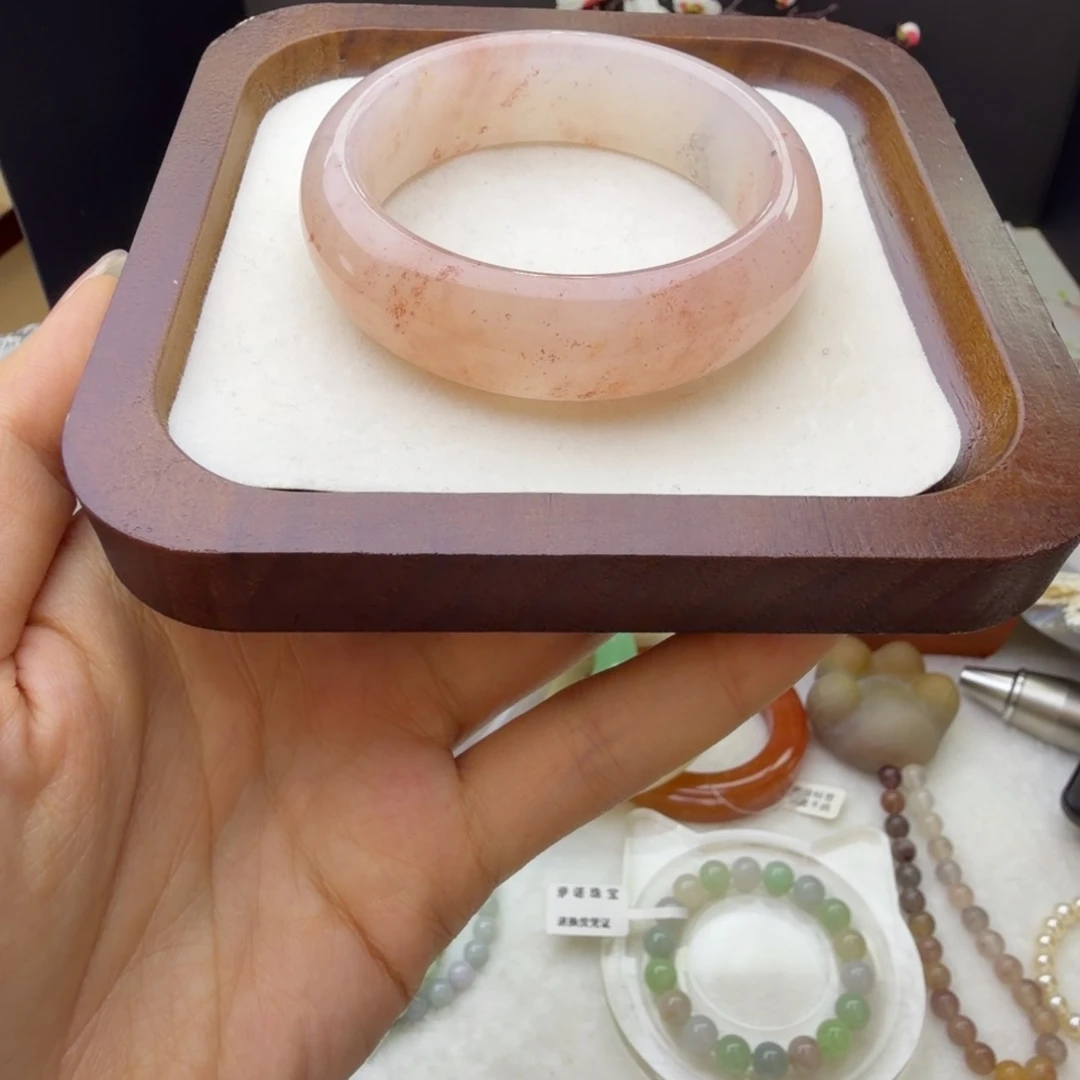 石英质玉（金丝玉）未镶嵌手镯