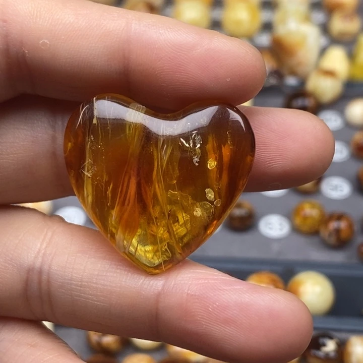 未镶嵌蜜蜡珠宝奇石