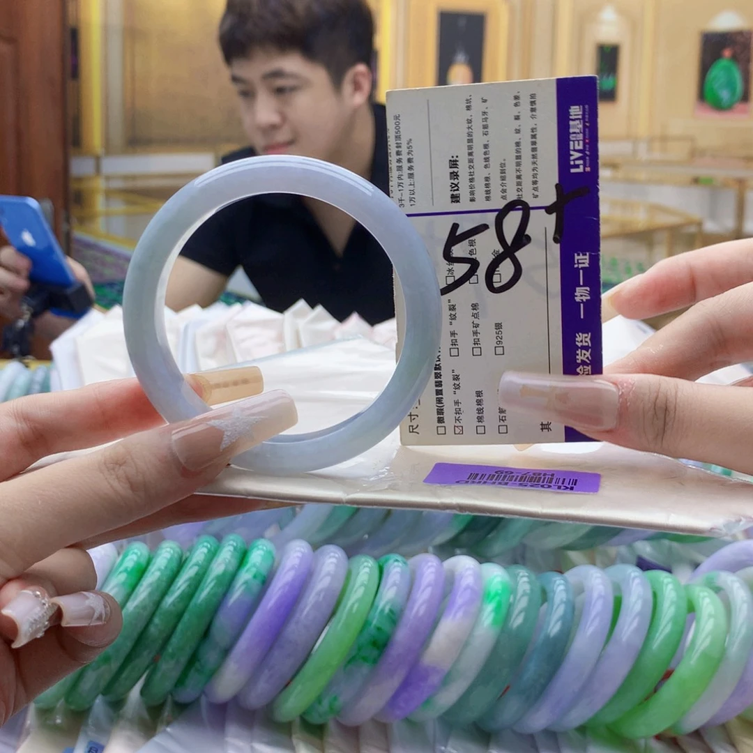 翡翠未镶嵌手镯nn