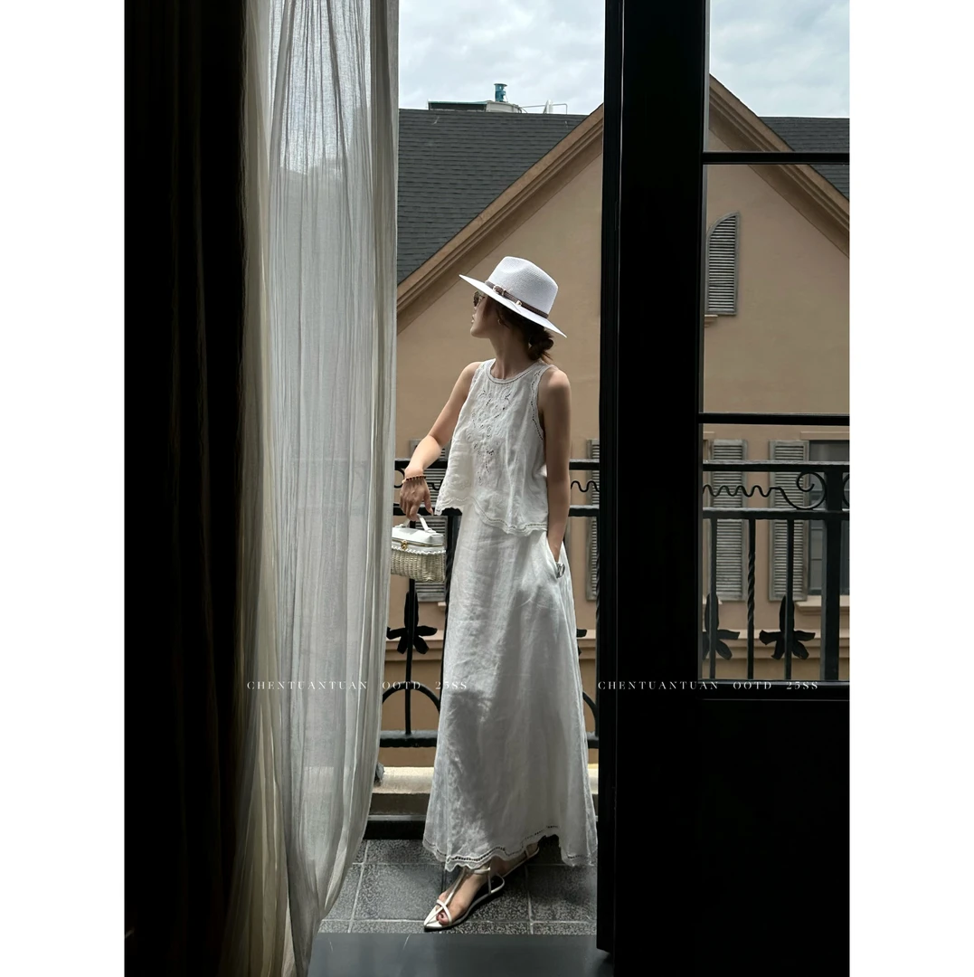 TUANTUAN 海边度假风刺绣钩花镂空白色无袖背心半身裙两件套8083