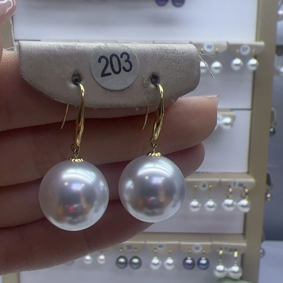 淡水珍珠耳饰18K金镶嵌