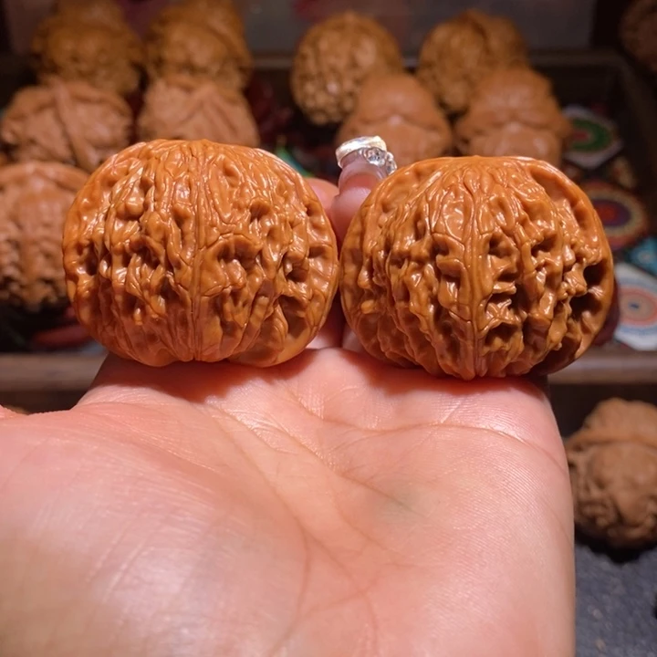 文玩核桃吊坠42正磨