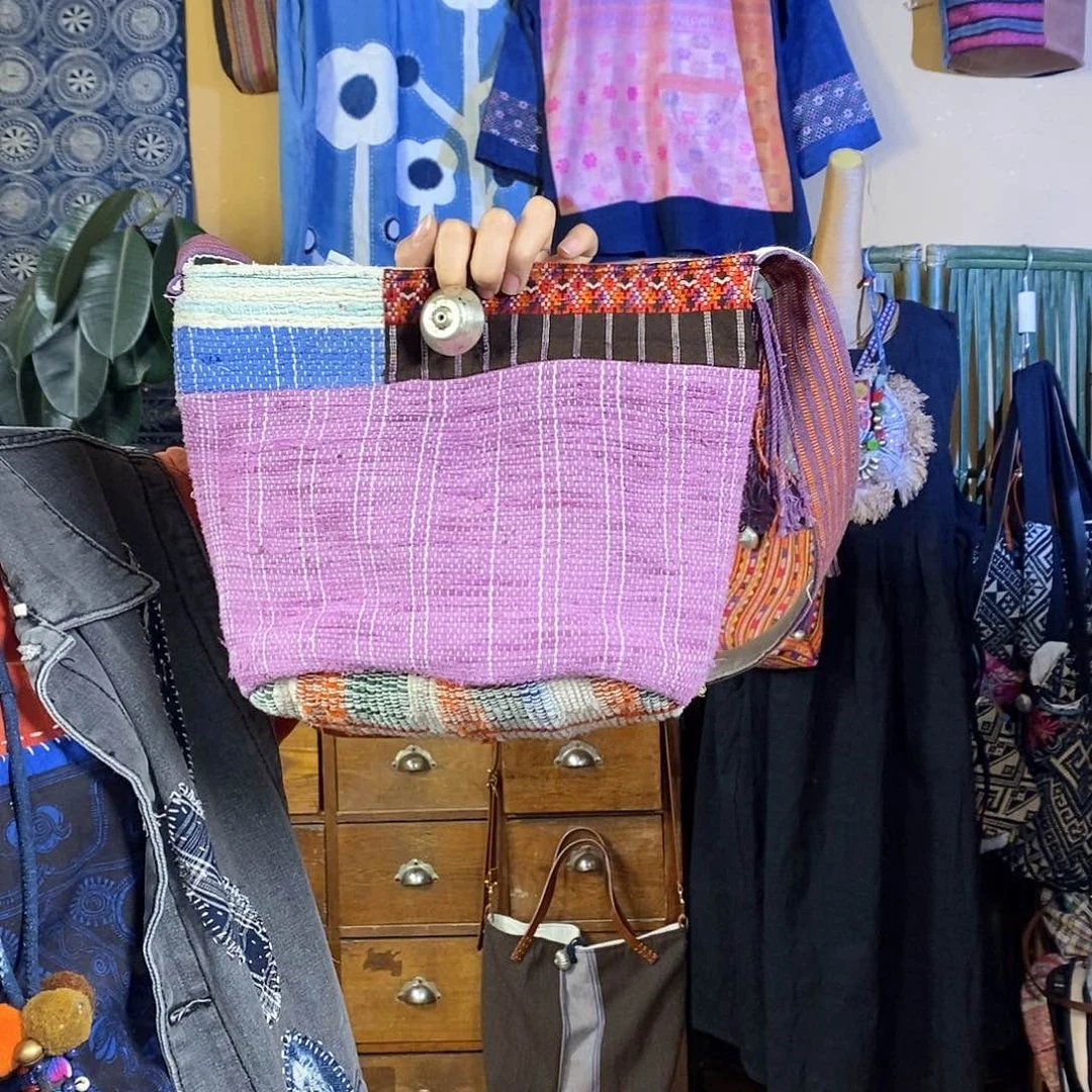 织绣手工制作包包