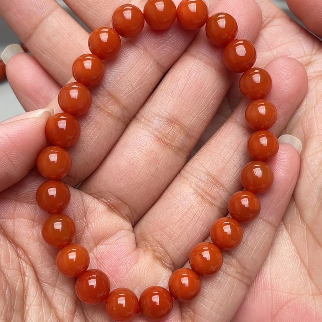 南红玛瑙吊坠未镶嵌