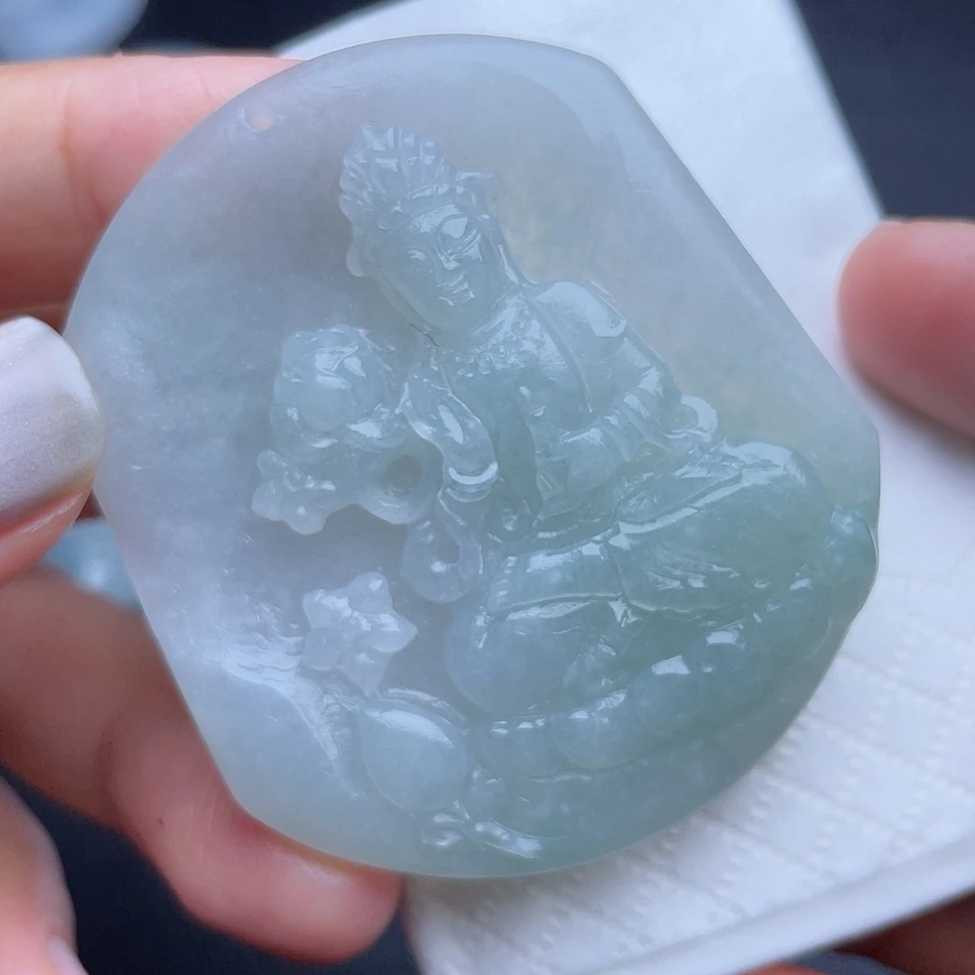 定制翡翠翡翠吊坠