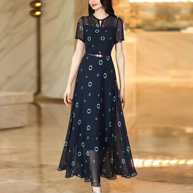 3989#连衣裙 2025新款气质显瘦裙子女夏季轻奢高级感雪纺长裙