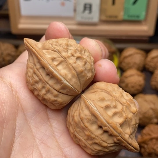 鄭***多文玩核桃把件龟甲纹34