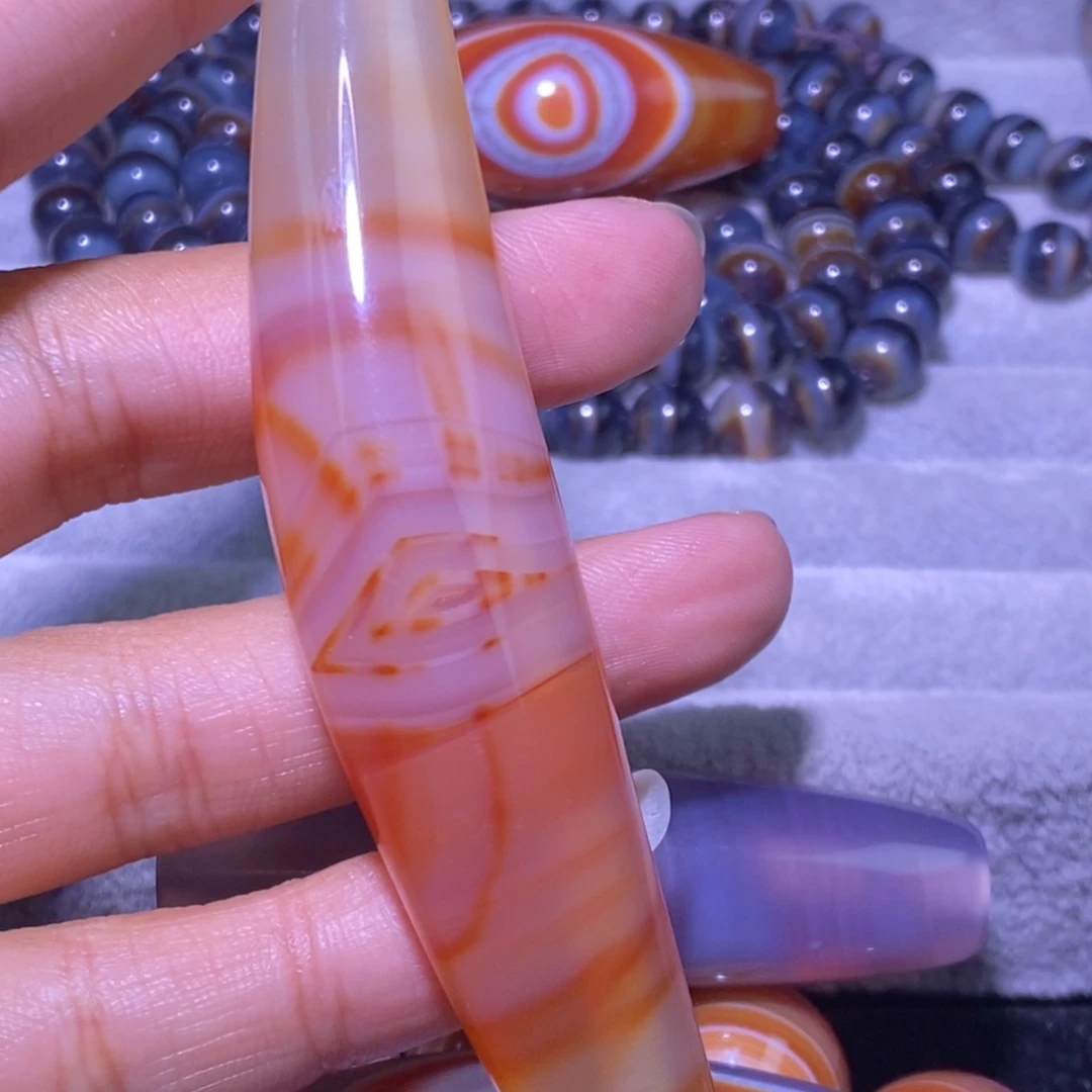 未镶嵌颈饰玛瑙/玉髓