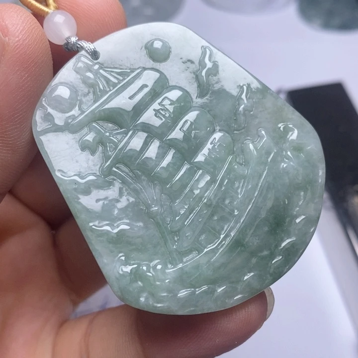 颈饰未镶嵌翡翠翡翠