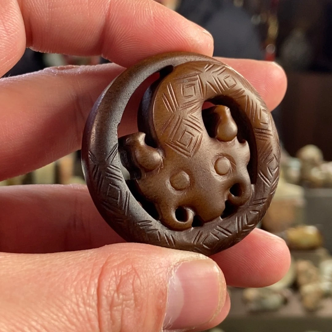 和田玉挂件未镶嵌荣*堂