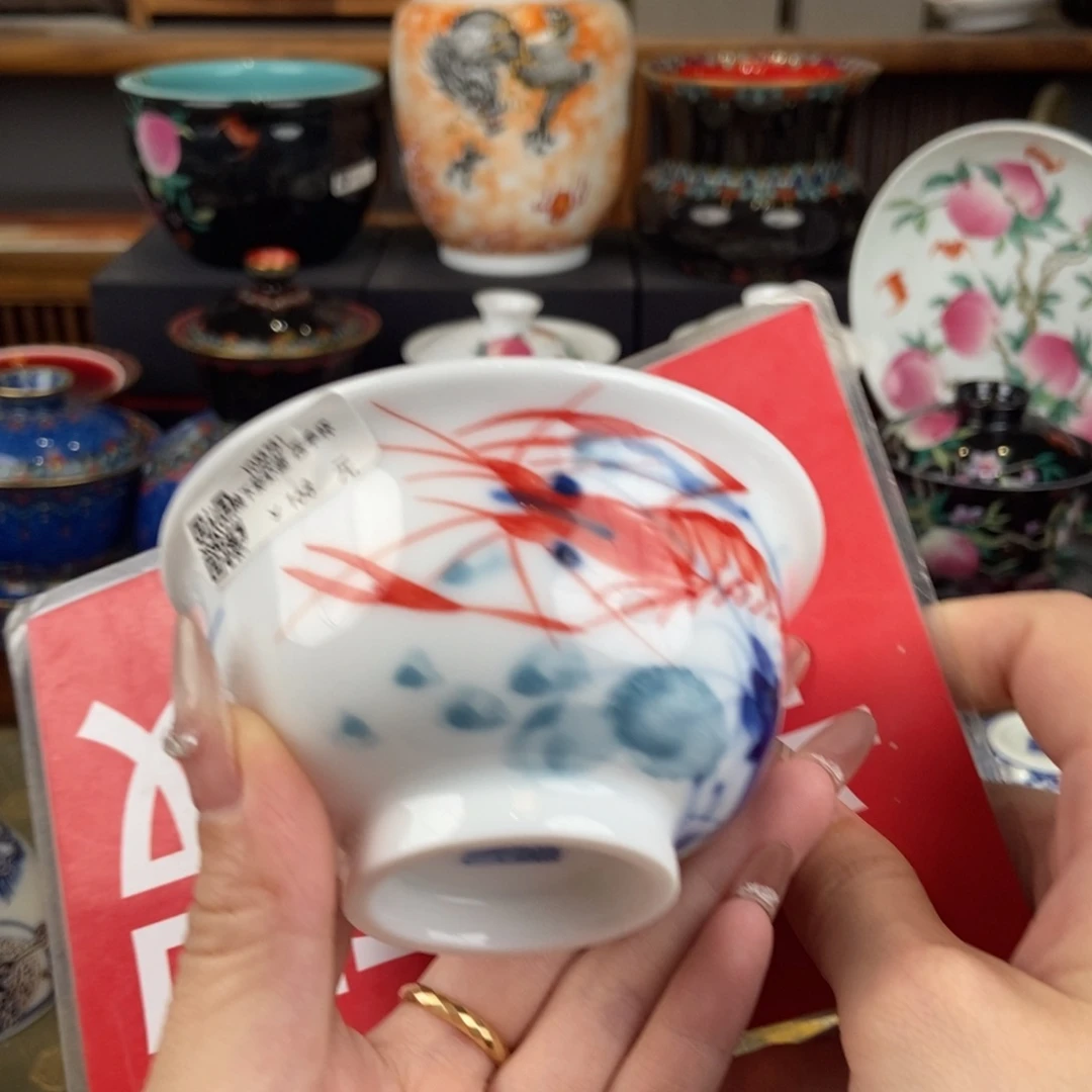 陶瓷艺术家的作品是一种