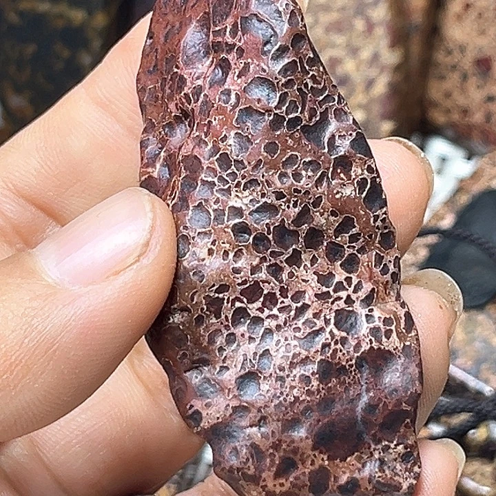 花岗石铁合金天宝石49克