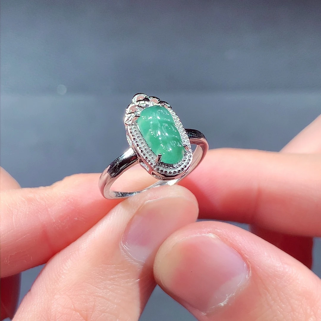 未镶嵌戒指翡翠翡翠