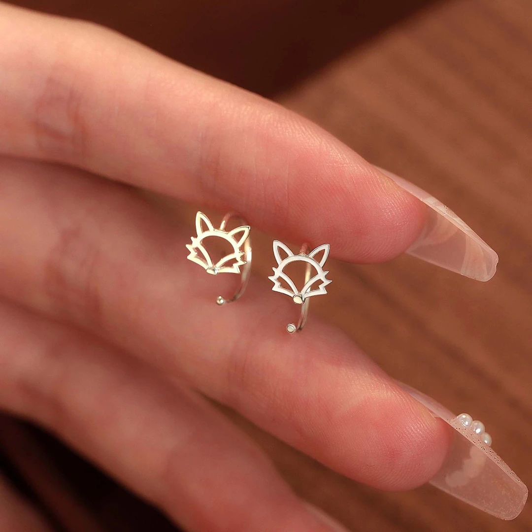 足银耳饰 纯银s999镂空狐狸耳钩女小众设计简约养耳洗睡免摘甜美